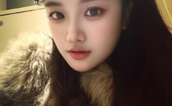 成人美女摇乱后入式内射视频